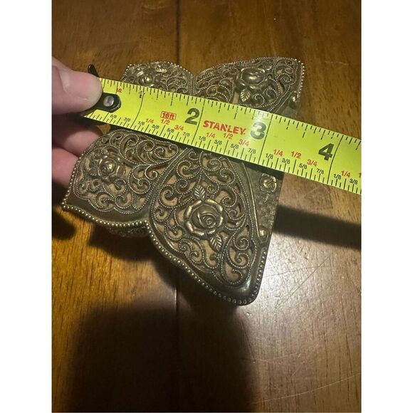 Vintage Butterfly Filligree Metal Music Box Plays Melody of Love Hinged 3.25” - Picture 12 of 13